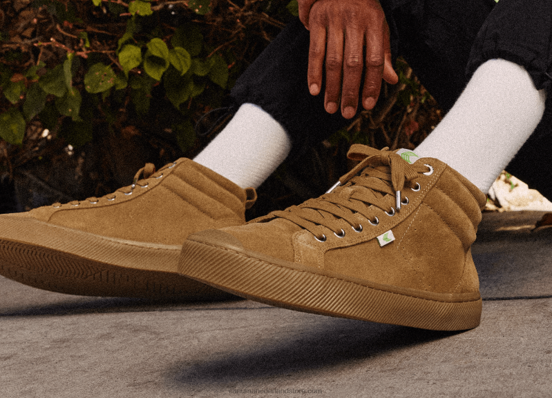 Cariuma geheel zwart suède PN60D68Heren