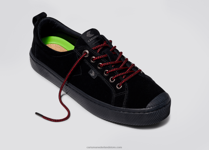 Cariuma geheel zwart suède PN60D35Heren
