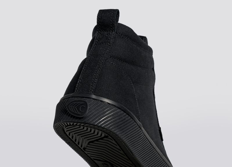 Cariuma geheel zwart canvas PN60D274vrouwen