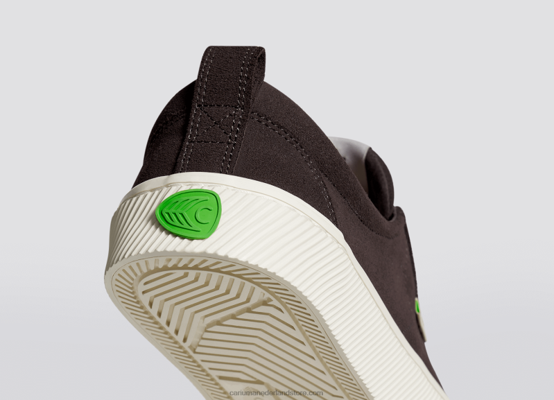 Cariuma bruin suède PN60D257vrouwen